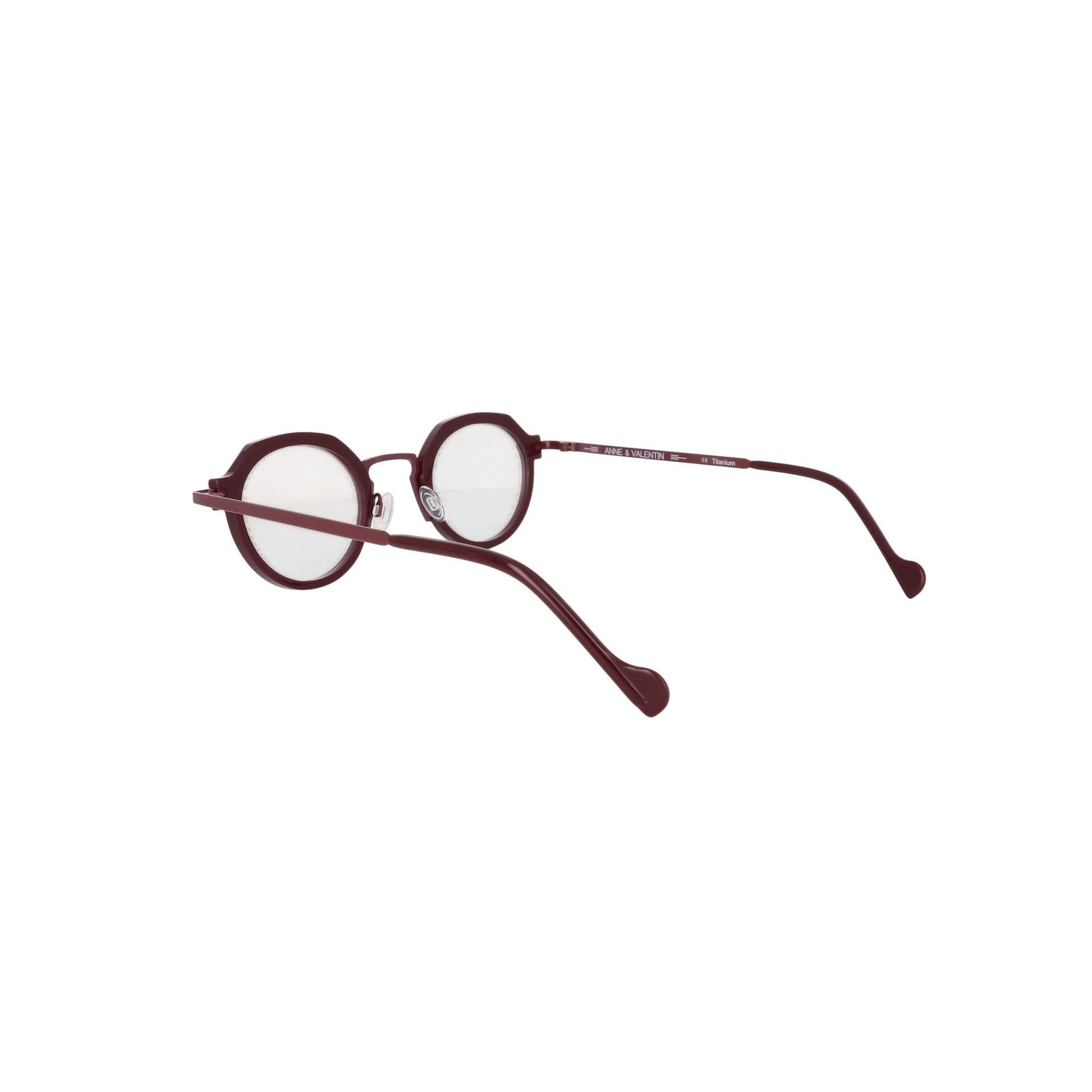 ANNE & VALENTIN AV M2 - Jorge Oculista